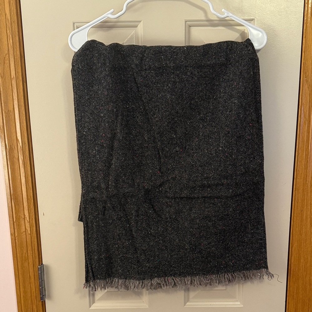 JH Collectibles Multicolor Gray 100% Wool Scarf